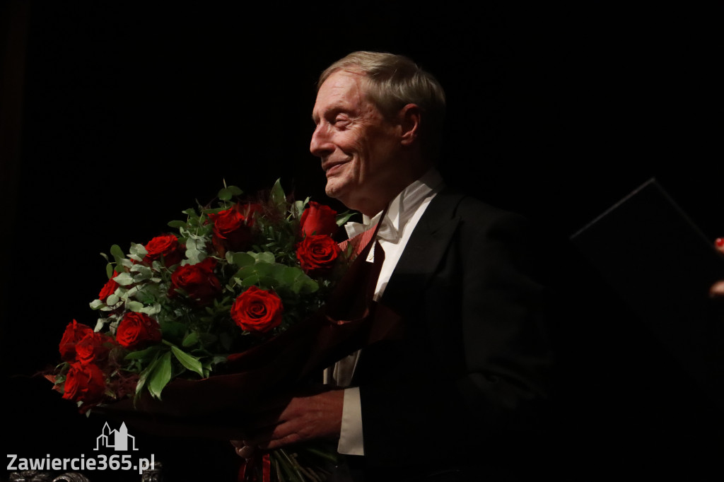 Fotorelacja II: Koncert Jubileuszowy Macieja Niesiołowskiego w MOK Zawiercie