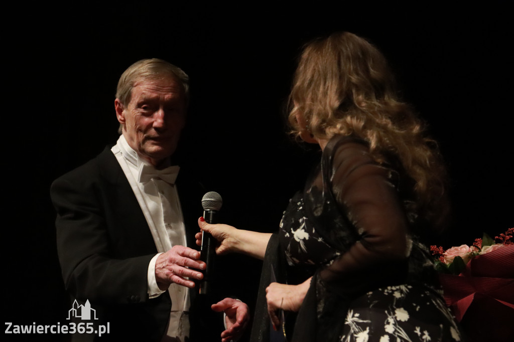 Fotorelacja II: Koncert Jubileuszowy Macieja Niesiołowskiego w MOK Zawiercie