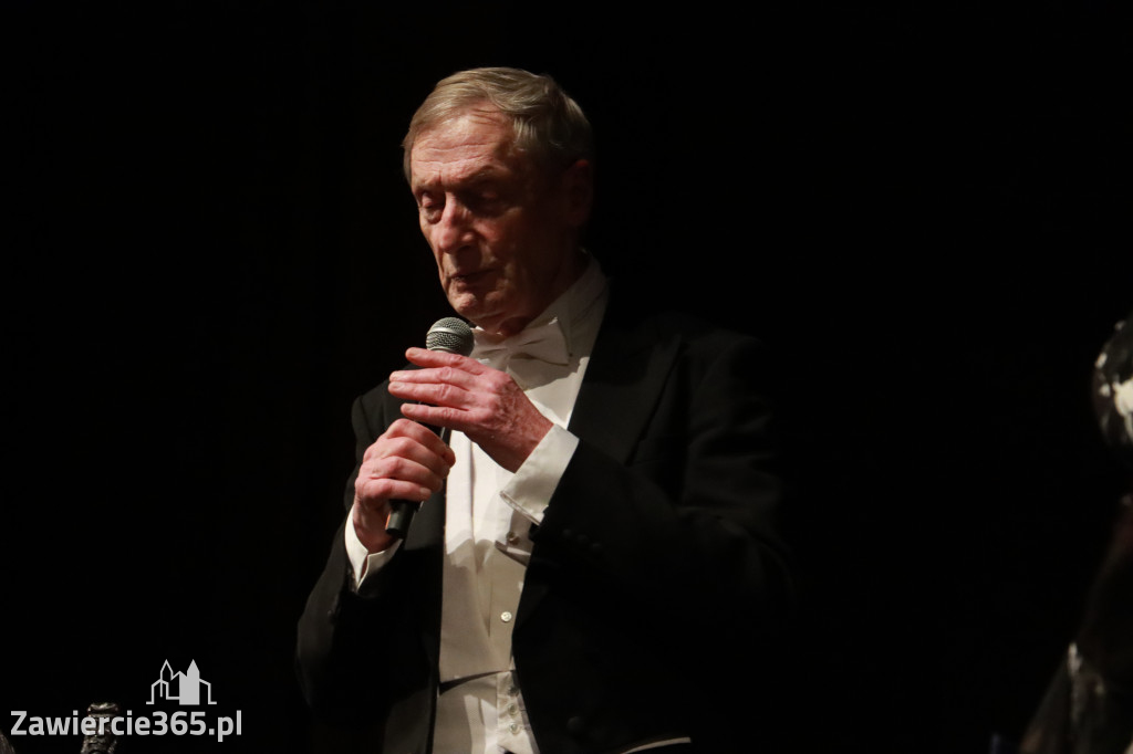 Fotorelacja II: Koncert Jubileuszowy Macieja Niesiołowskiego w MOK Zawiercie