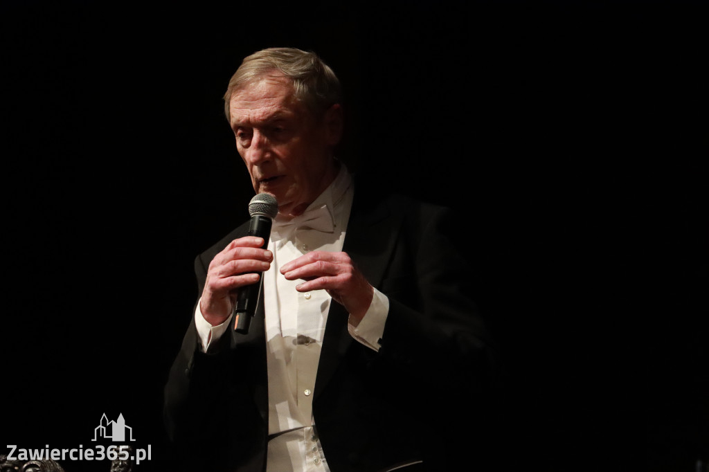 Fotorelacja II: Koncert Jubileuszowy Macieja Niesiołowskiego w MOK Zawiercie
