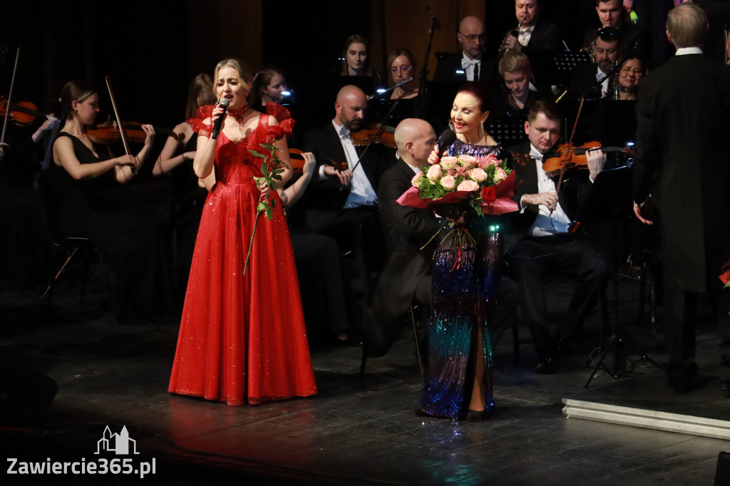 Fotorelacja II: Koncert Jubileuszowy Macieja Niesiołowskiego w MOK Zawiercie