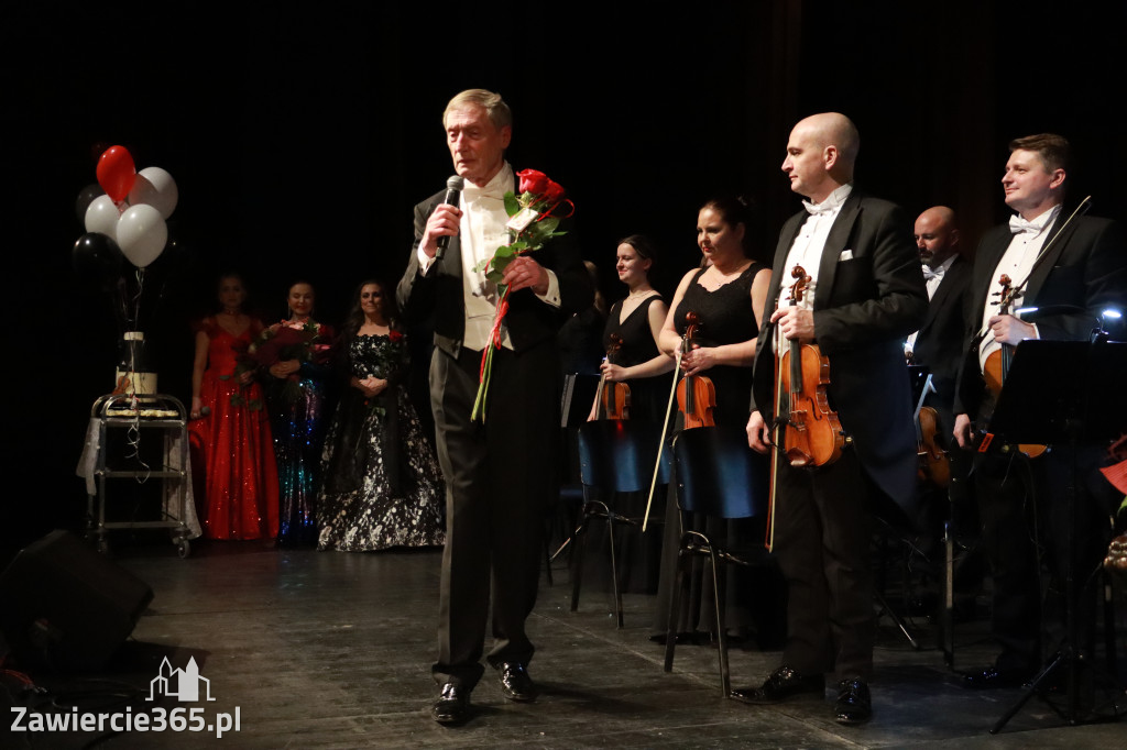 Fotorelacja II: Koncert Jubileuszowy Macieja Niesiołowskiego w MOK Zawiercie