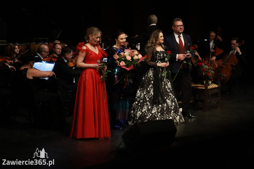 Fotorelacja II: Koncert Jubileuszowy Macieja Niesiołowskiego w MOK Zawiercie