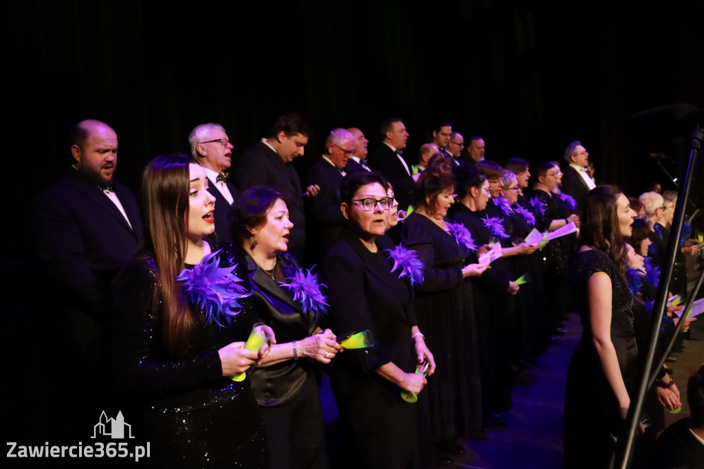Fotorelacja II: Koncert Jubileuszowy Macieja Niesiołowskiego w MOK Zawiercie