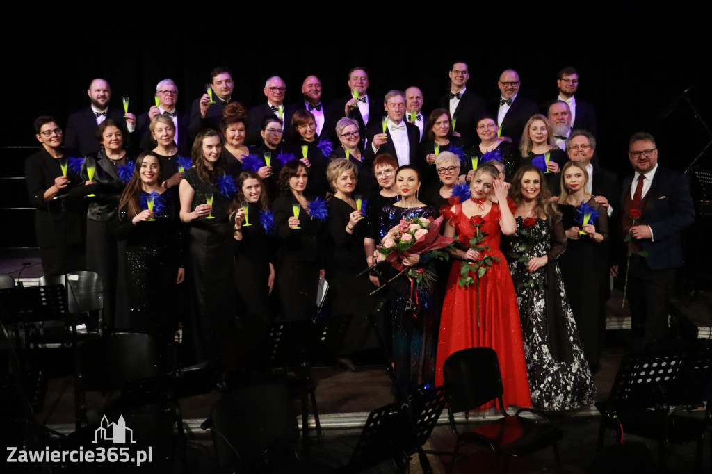 Fotorelacja II: Koncert Jubileuszowy Macieja Niesiołowskiego w MOK Zawiercie