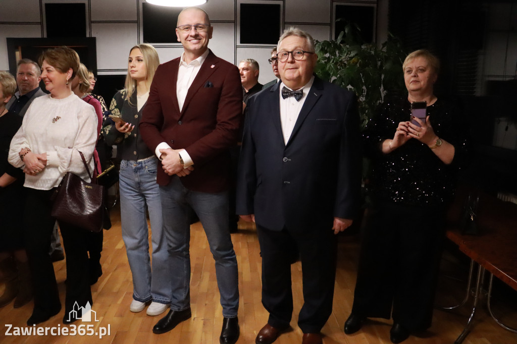 Fotorelacja III: Koncert Jubileuszowy Macieja Niesiołowskiego w MOK Zawiercie