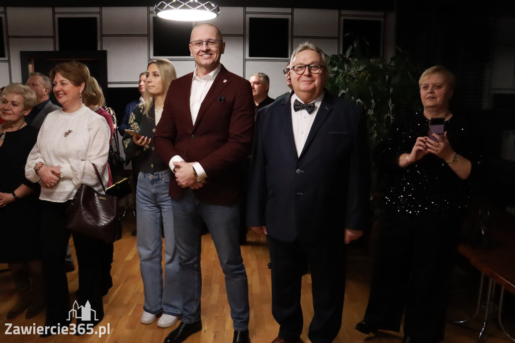 Fotorelacja III: Koncert Jubileuszowy Macieja Niesiołowskiego w MOK Zawiercie