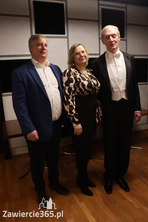 Fotorelacja III: Koncert Jubileuszowy Macieja Niesiołowskiego w MOK Zawiercie