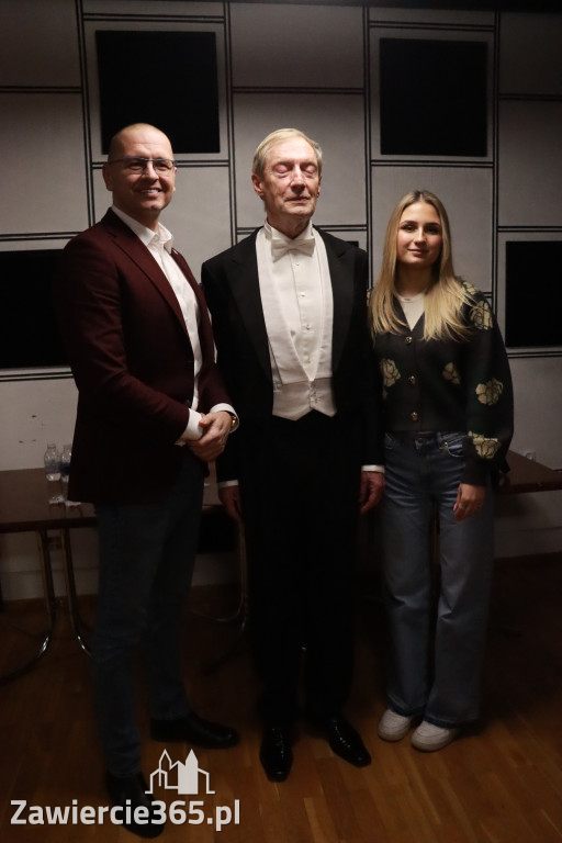 Fotorelacja III: Koncert Jubileuszowy Macieja Niesiołowskiego w MOK Zawiercie