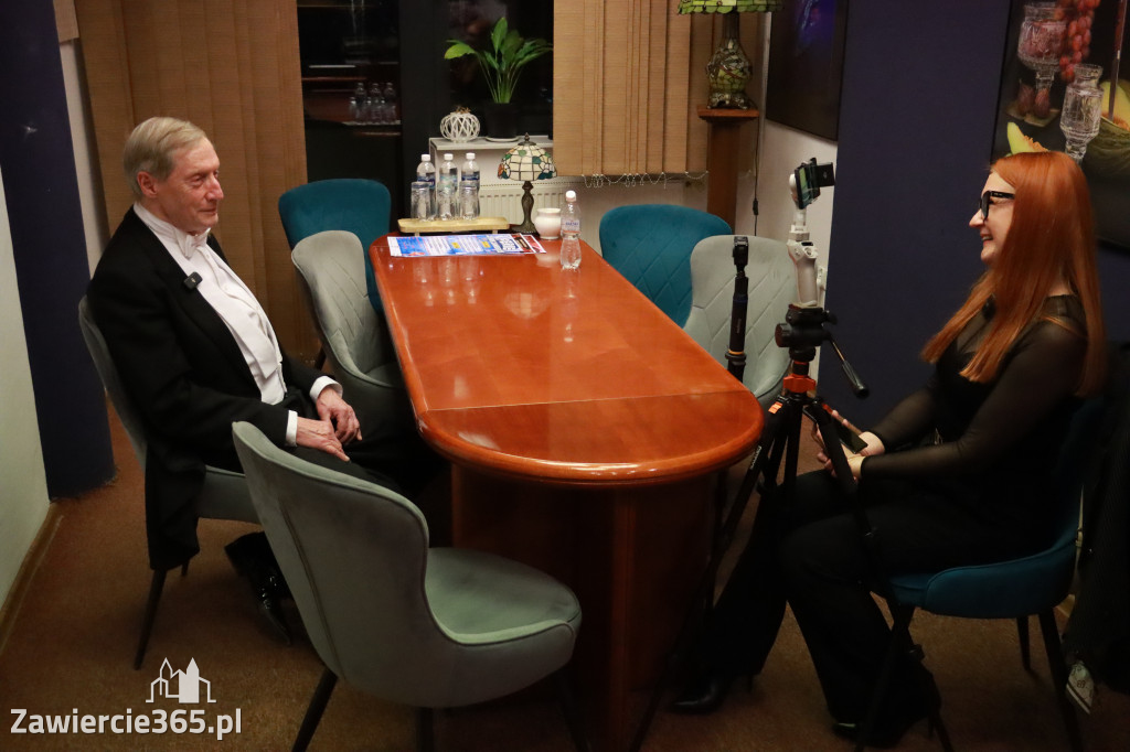 Fotorelacja III: Koncert Jubileuszowy Macieja Niesiołowskiego w MOK Zawiercie