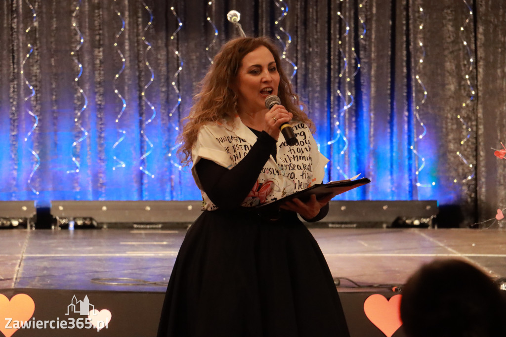 Fotorelacja: Koncert BAJKI NA DZIEŃ BABCI I DZIADKA w Pałacyku nad Wartą w Zawierciu