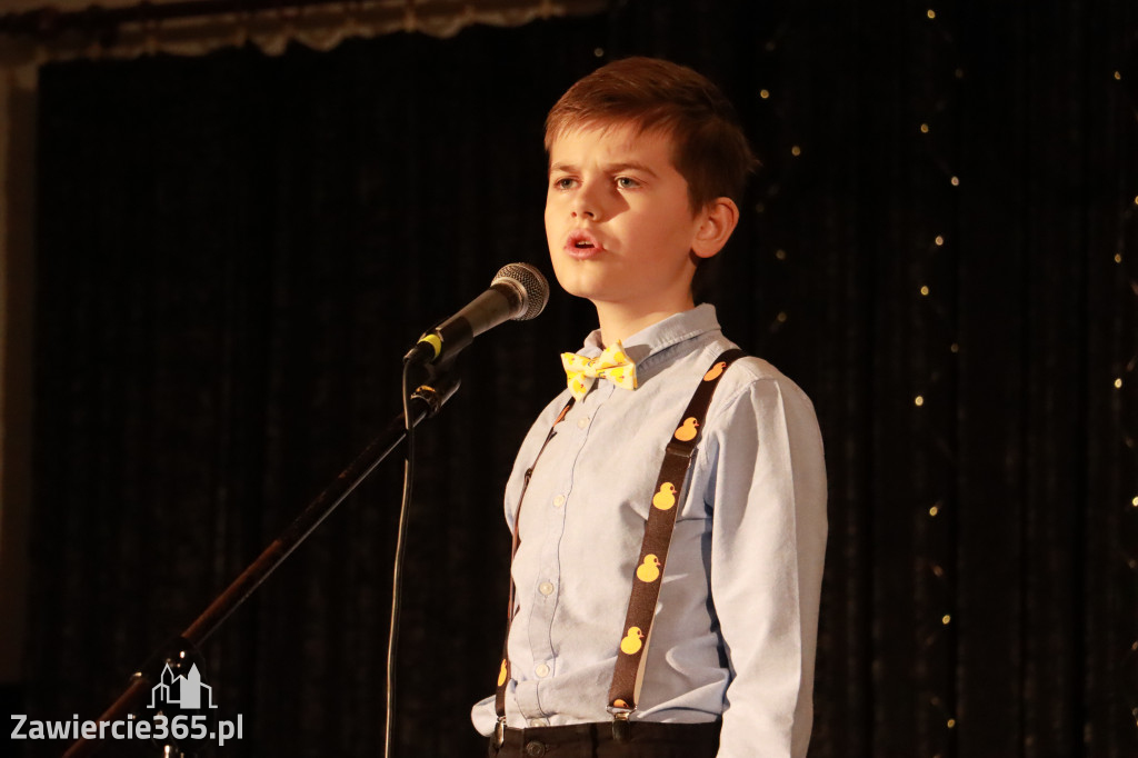 Fotorelacja: Koncert BAJKI NA DZIEŃ BABCI I DZIADKA w Pałacyku nad Wartą w Zawierciu