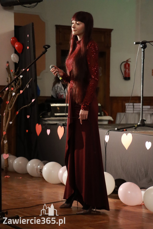 Fotorelacja: Koncert BAJKI NA DZIEŃ BABCI I DZIADKA w Pałacyku nad Wartą w Zawierciu