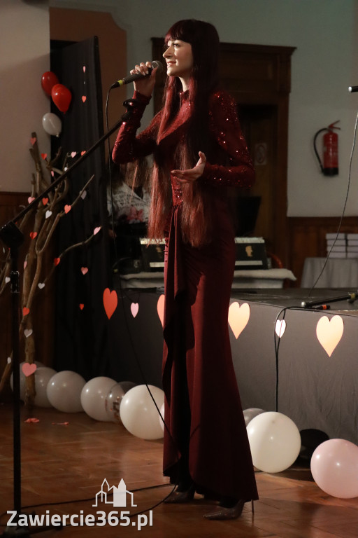 Fotorelacja: Koncert BAJKI NA DZIEŃ BABCI I DZIADKA w Pałacyku nad Wartą w Zawierciu