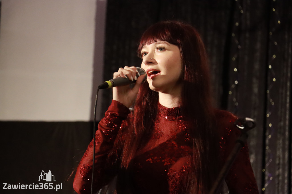 Fotorelacja: Koncert BAJKI NA DZIEŃ BABCI I DZIADKA w Pałacyku nad Wartą w Zawierciu