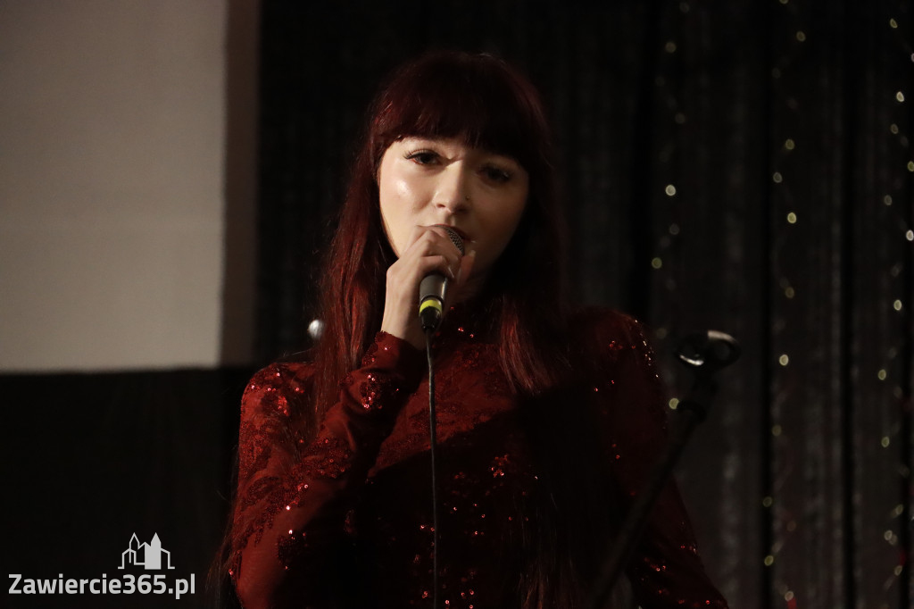 Fotorelacja: Koncert BAJKI NA DZIEŃ BABCI I DZIADKA w Pałacyku nad Wartą w Zawierciu