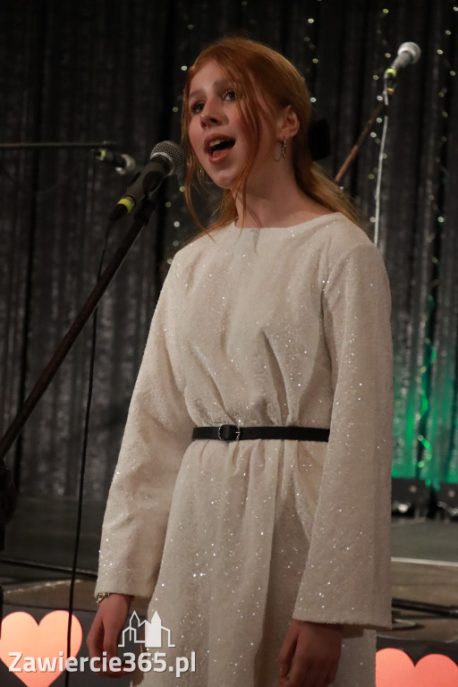 Fotorelacja: Koncert BAJKI NA DZIEŃ BABCI I DZIADKA w Pałacyku nad Wartą w Zawierciu