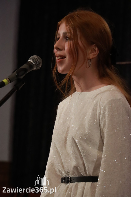 Fotorelacja: Koncert BAJKI NA DZIEŃ BABCI I DZIADKA w Pałacyku nad Wartą w Zawierciu