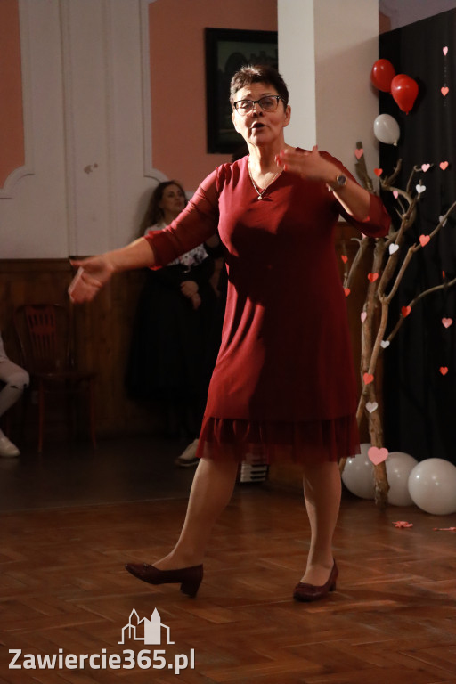 Fotorelacja: Koncert BAJKI NA DZIEŃ BABCI I DZIADKA w Pałacyku nad Wartą w Zawierciu