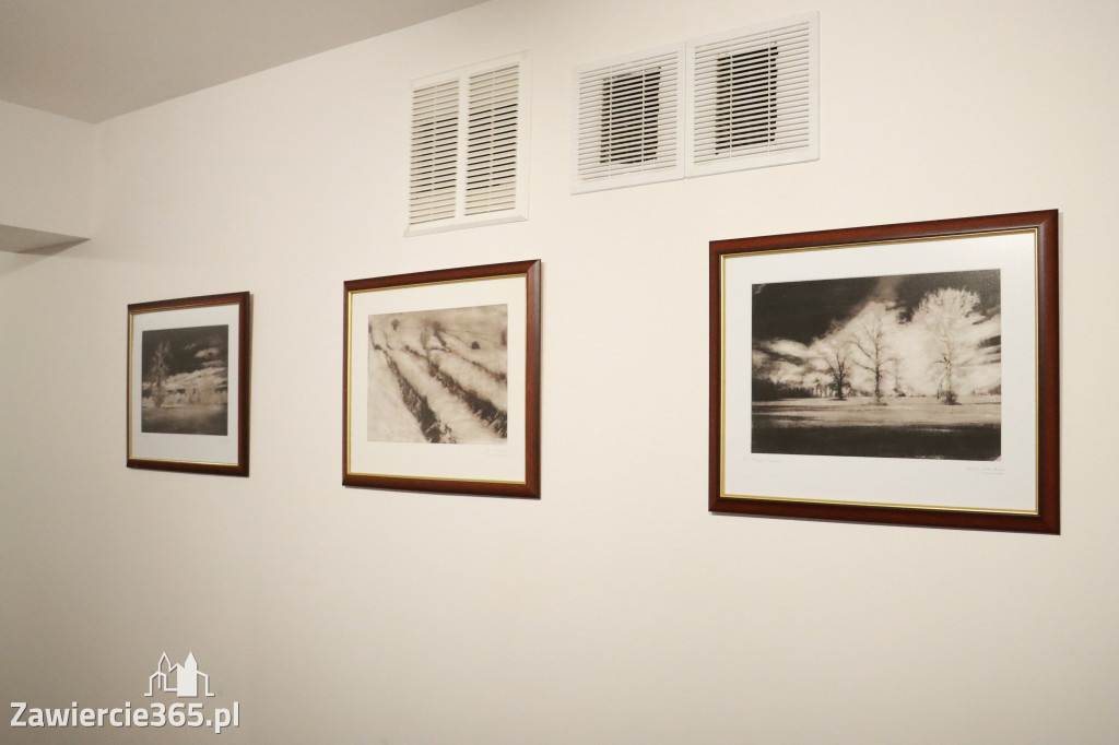 Fotorelacja: Wernisaż wystawy fotografii artystycznej w MOK Zawiercie