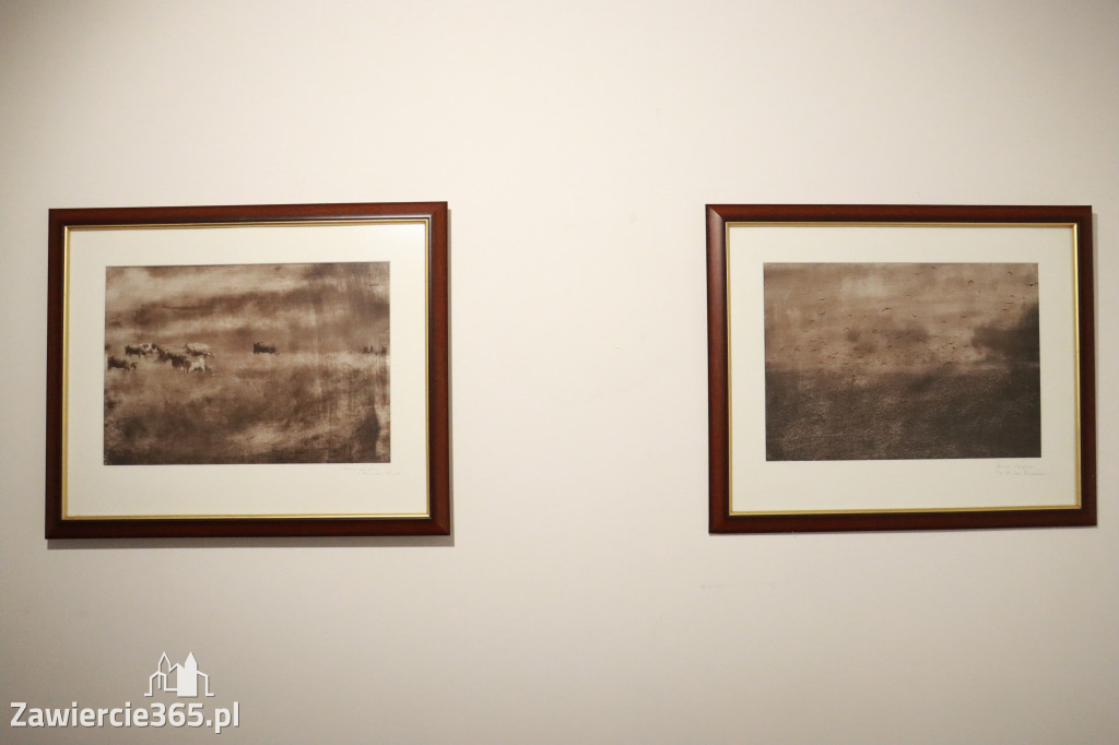 Fotorelacja: Wernisaż wystawy fotografii artystycznej w MOK Zawiercie