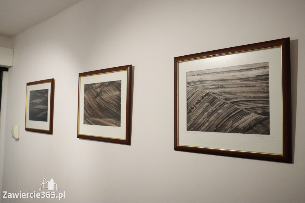 Fotorelacja: Wernisaż wystawy fotografii artystycznej w MOK Zawiercie