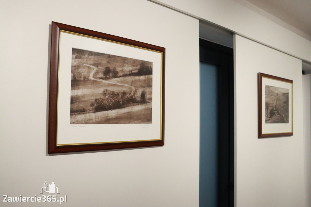 Fotorelacja: Wernisaż wystawy fotografii artystycznej w MOK Zawiercie