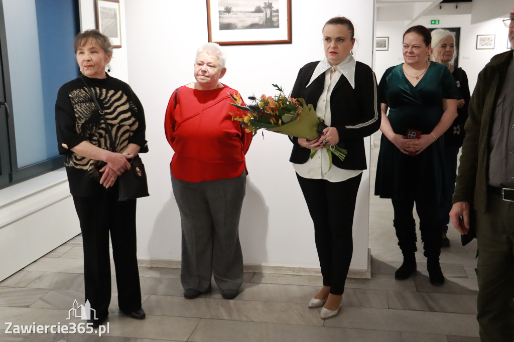 Fotorelacja: Wernisaż wystawy fotografii artystycznej w MOK Zawiercie