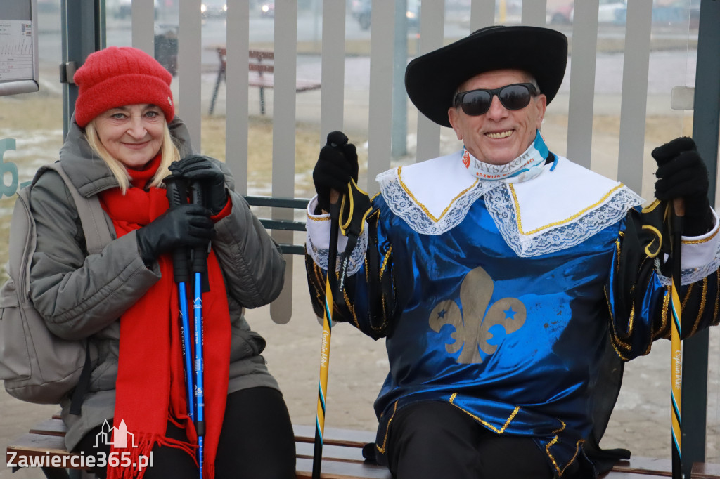 Fotorelacja: Karnawałowy Marsz Nordic Walking w Zawierciu
