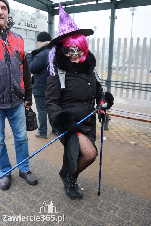 Fotorelacja: Karnawałowy Marsz Nordic Walking w Zawierciu