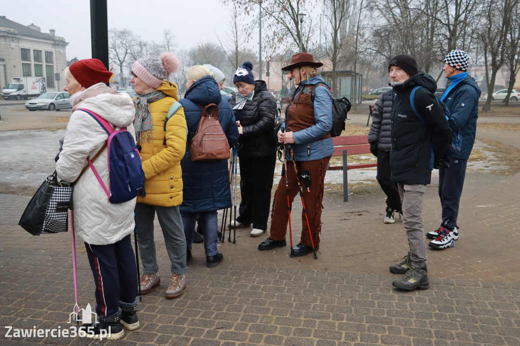 Fotorelacja: Karnawałowy Marsz Nordic Walking w Zawierciu
