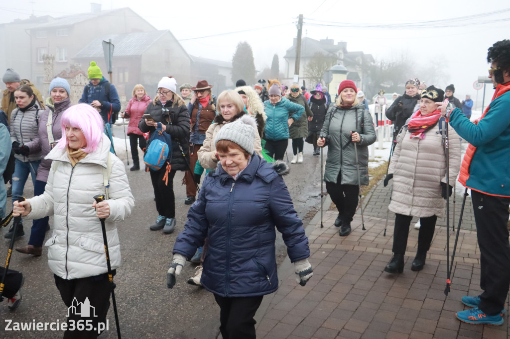 Fotorelacja: Karnawałowy Marsz Nordic Walking w Zawierciu