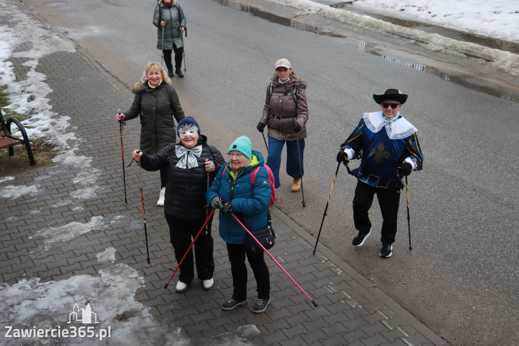 Fotorelacja: Karnawałowy Marsz Nordic Walking w Zawierciu
