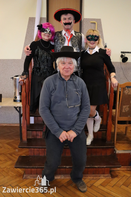 Fotorelacja: Karnawałowy Marsz Nordic Walking w Zawierciu