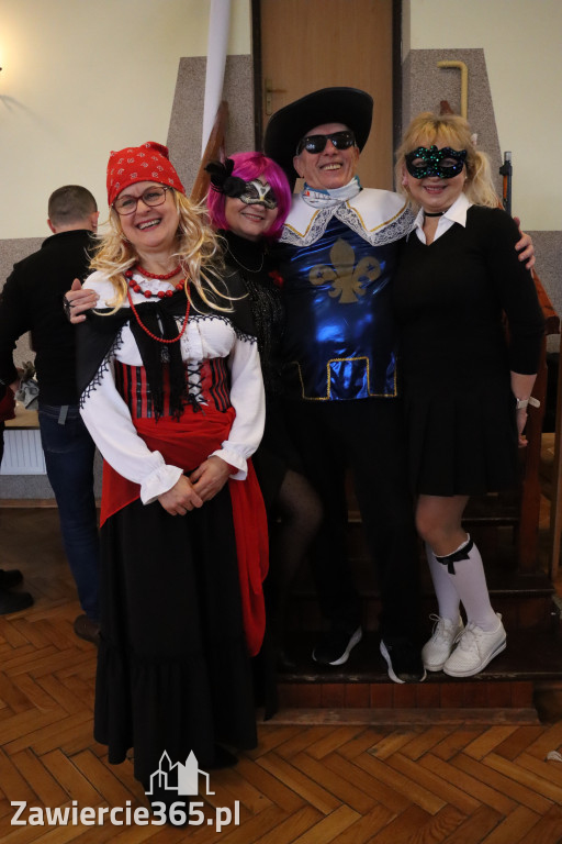 Fotorelacja: Karnawałowy Marsz Nordic Walking w Zawierciu