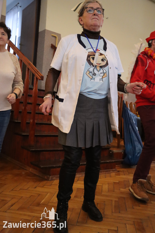 Fotorelacja: Karnawałowy Marsz Nordic Walking w Zawierciu