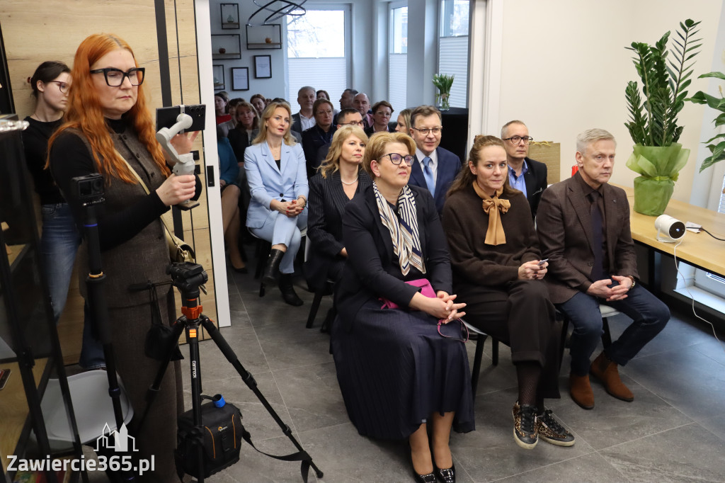 Fotorelacja: Oficjalne Otwarcie Ośrodka Kuratorskiego przy Sądzie Rejonowym w Zawierciu