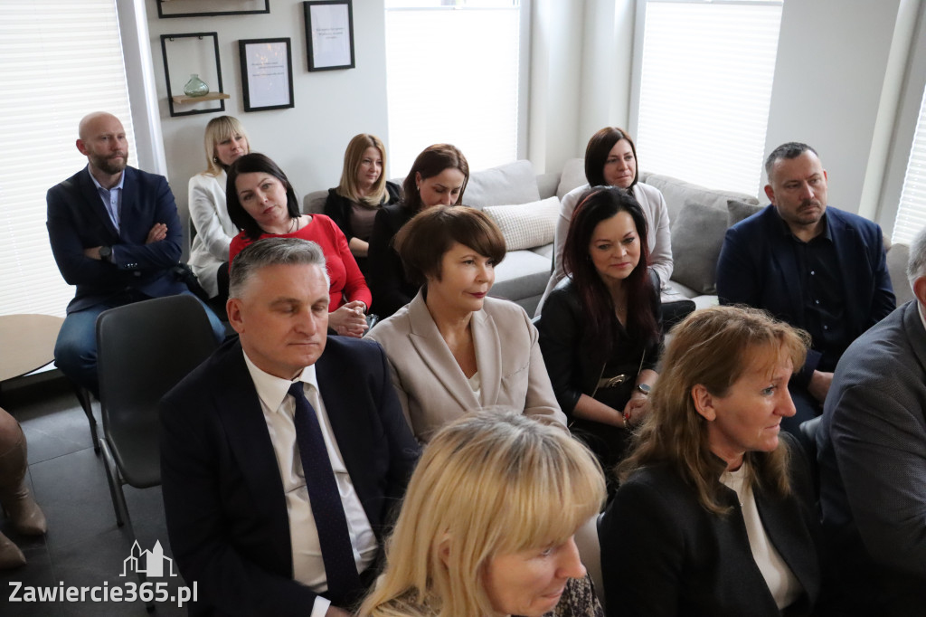 Fotorelacja: Oficjalne Otwarcie Ośrodka Kuratorskiego przy Sądzie Rejonowym w Zawierciu