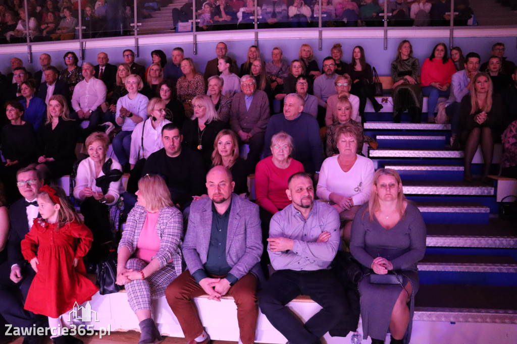 Fotorelacja II: Międzynarodowy Turniej Tańca Towarzyskiego z Iwoną Pavlović w Zawierciu