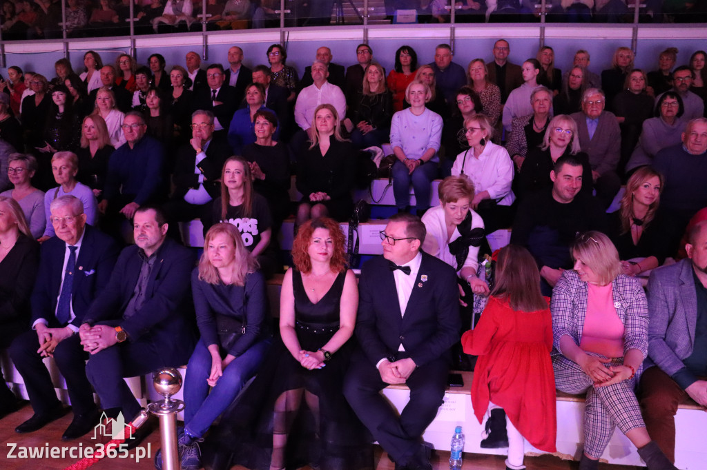 Fotorelacja II: Międzynarodowy Turniej Tańca Towarzyskiego z Iwoną Pavlović w Zawierciu