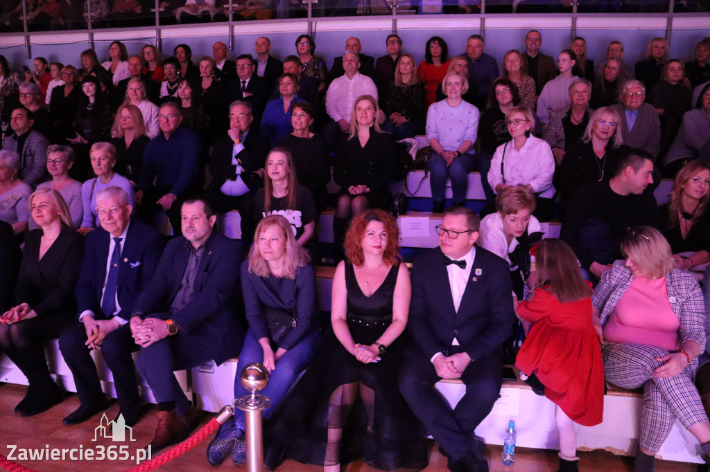 Fotorelacja II: Międzynarodowy Turniej Tańca Towarzyskiego z Iwoną Pavlović w Zawierciu