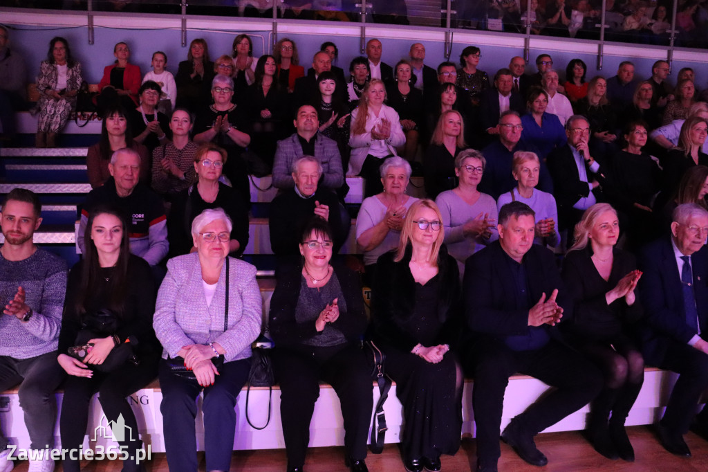 Fotorelacja II: Międzynarodowy Turniej Tańca Towarzyskiego z Iwoną Pavlović w Zawierciu