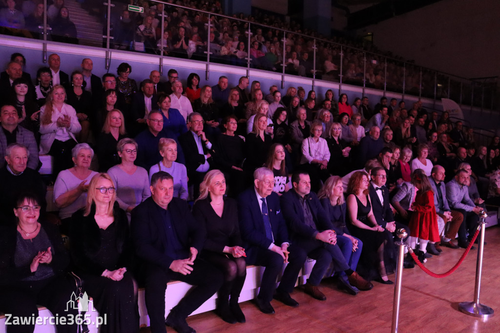 Fotorelacja II: Międzynarodowy Turniej Tańca Towarzyskiego z Iwoną Pavlović w Zawierciu