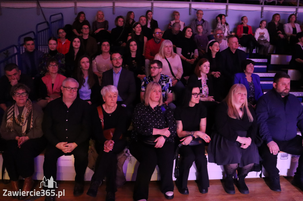 Fotorelacja II: Międzynarodowy Turniej Tańca Towarzyskiego z Iwoną Pavlović w Zawierciu