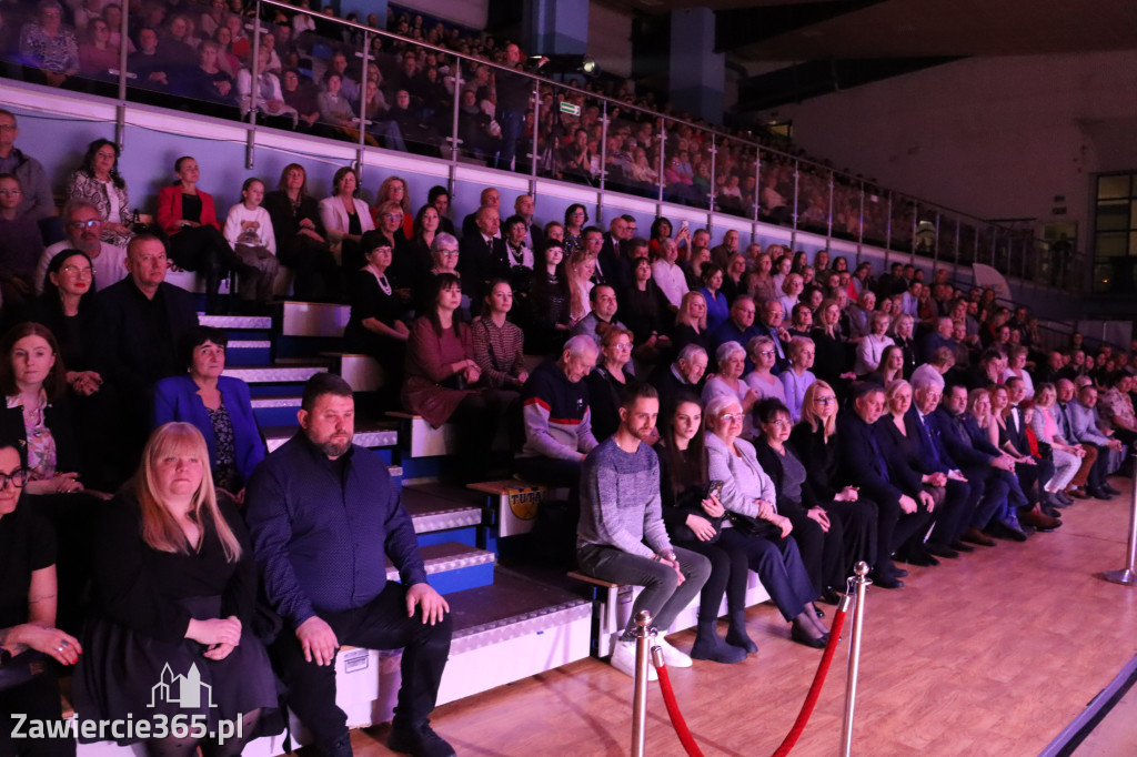 Fotorelacja II: Międzynarodowy Turniej Tańca Towarzyskiego z Iwoną Pavlović w Zawierciu