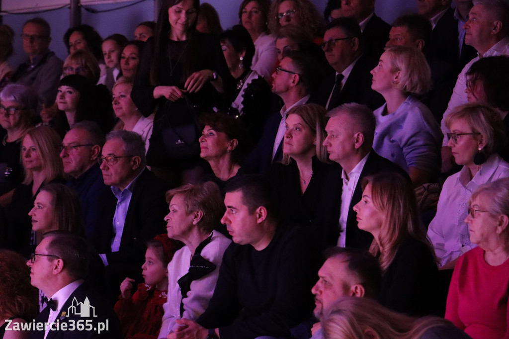 Fotorelacja II: Międzynarodowy Turniej Tańca Towarzyskiego z Iwoną Pavlović w Zawierciu