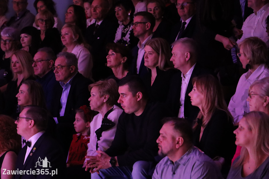 Fotorelacja II: Międzynarodowy Turniej Tańca Towarzyskiego z Iwoną Pavlović w Zawierciu