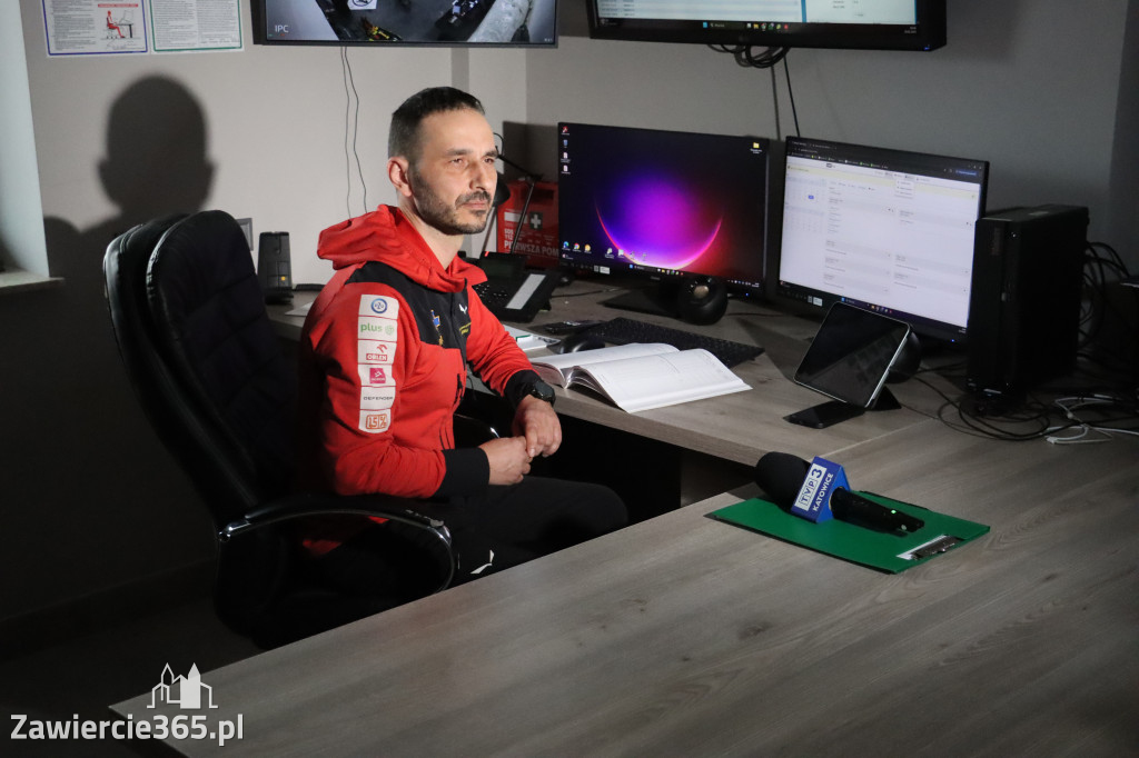 Fotorelacja: Przekazanie sprzętu dla Grupy Jurajskiej GOPR w Podlesicach gmina Kroczyce