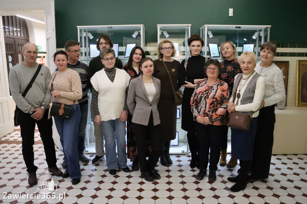 Fotorelacja Zawiercie: wykład - SZKŁO Z KREDENSU BABCI. OPOWIEŚCI O HSG ZĄBKOWICE