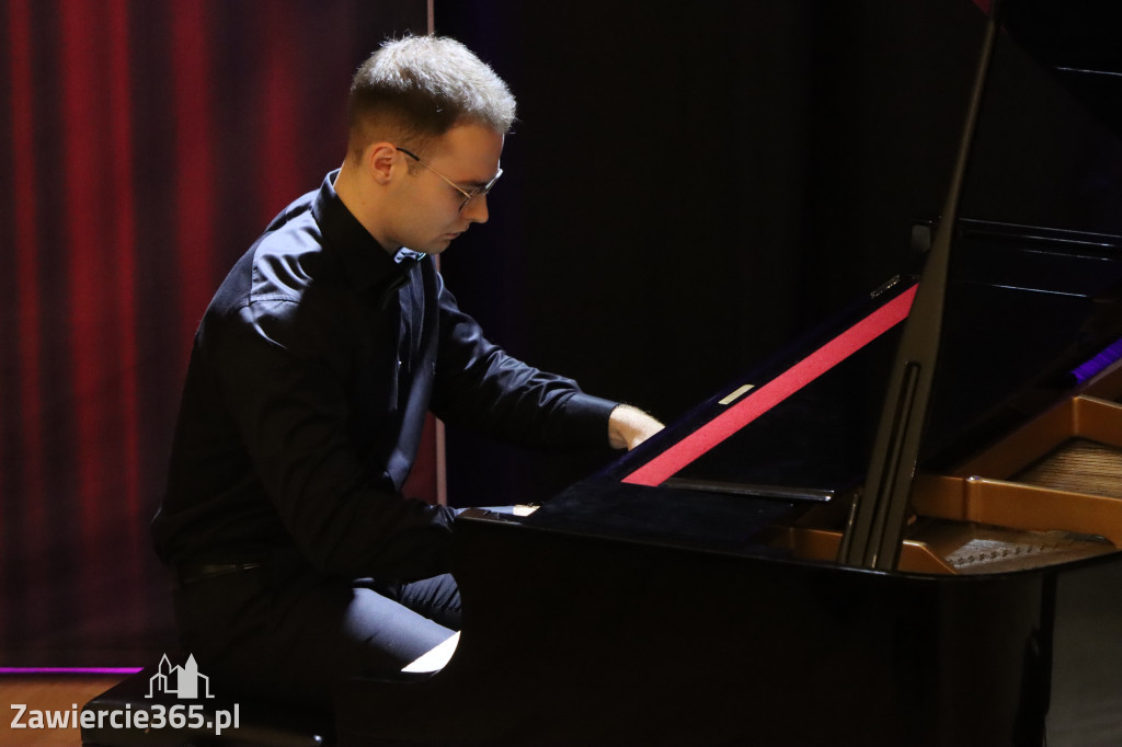 Fotorelacja: Muzyczne Pejzaże z Filharmonią Jurajską w Zawierciu